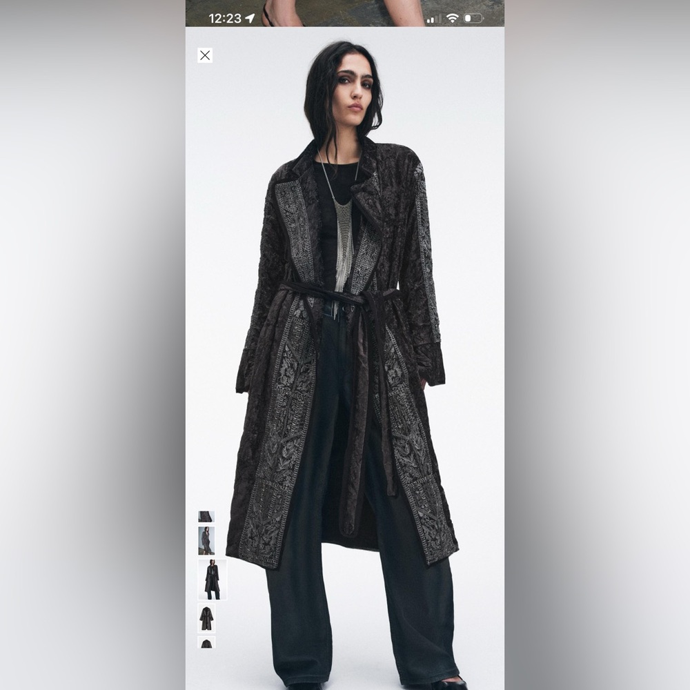 Zara Black grey silver embroidered metal thread. Velvet jacket flared cuffs